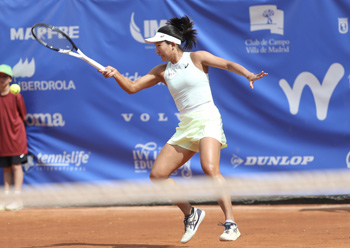 La japonesa Moyuka Uchijima vence en el ITF W100 Villa de Madrid