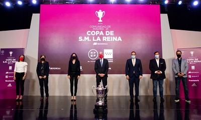 La Comunidad presentó en Leganés  la Copa de SM la Reina de fútbol
