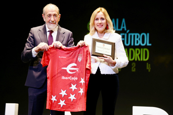 La Federación de Fútbol de Madrid premia al Ayuntamiento Alcobendas